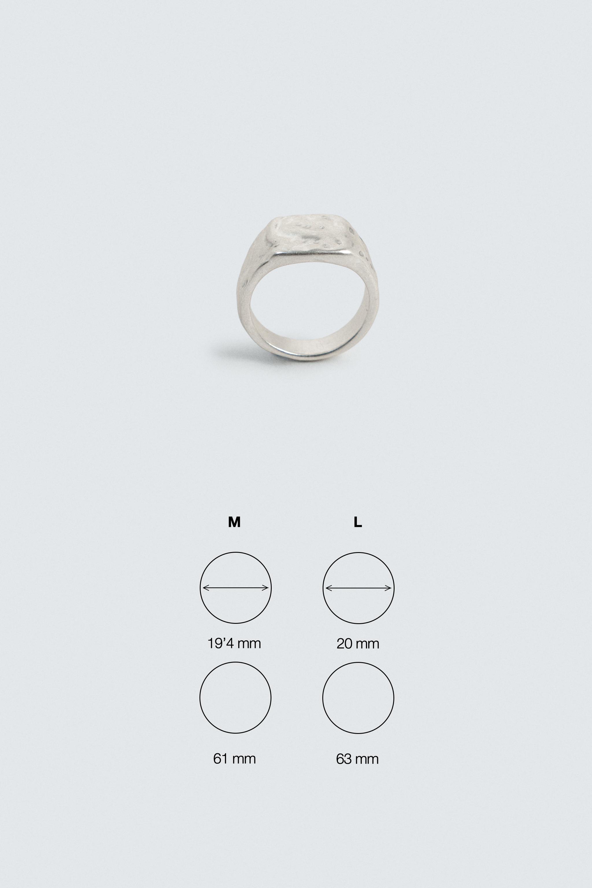 MATTE IRREGULAR SIGNET RING